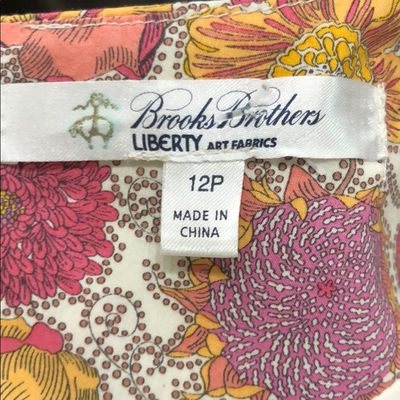 (Sold) Brooks Brothers Liberty Art Fit & Flare Dre - Picture 8 of 10